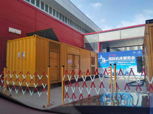 荥经发电车出租-发电机无电压或电压太低怎么办？