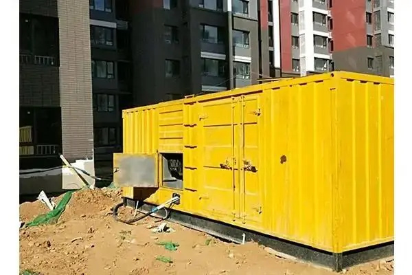 荥经发电机租赁中燃油压力过低会对发动机的哪些部件造成损坏？